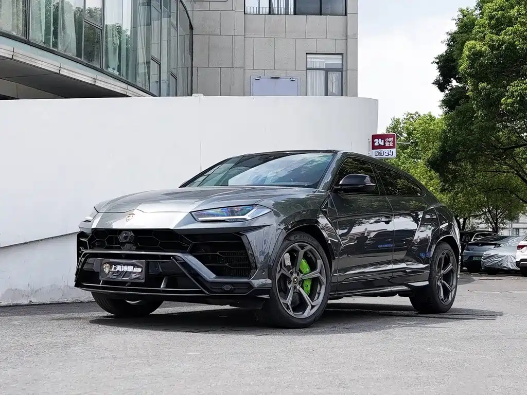 Lamborghini Urus 2019 — фото 1