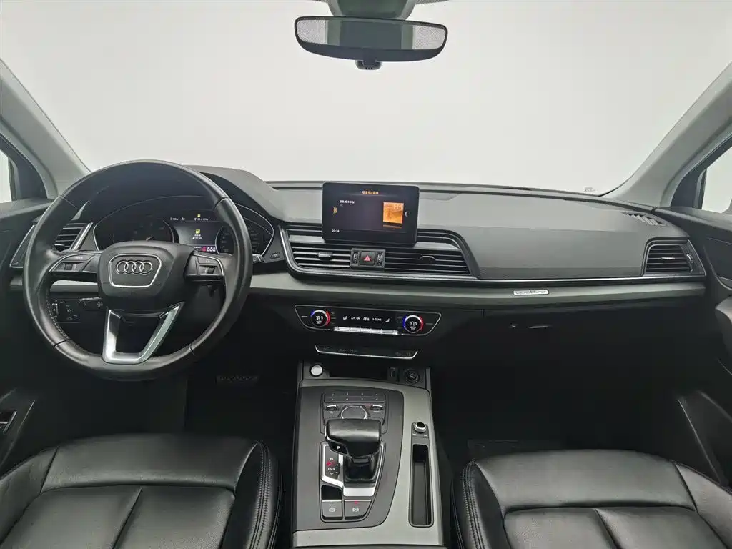Audi Q5L 2018