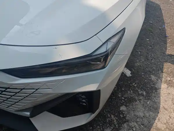 Changan UNI-V 2025