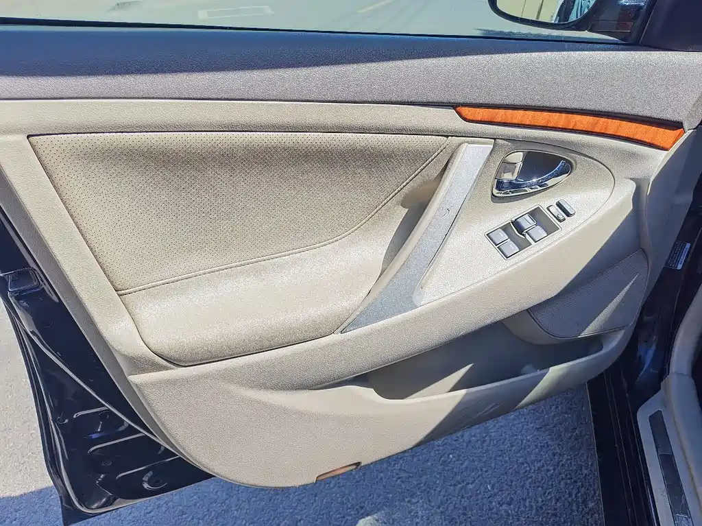 Toyota Camry 2007 — фото 11
