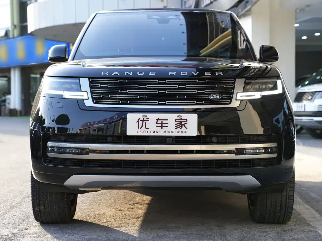 Land Rover Range Rover 2025 — фото 2