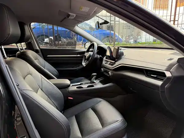 Nissan Teana 2021