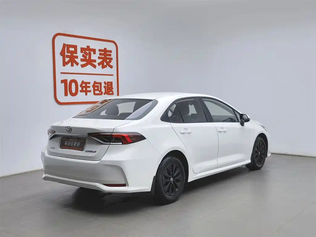 Toyota Corolla 2023 — фото 2