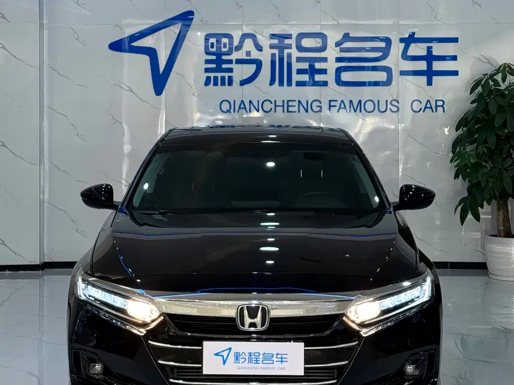 Honda Accord 2022 — фото 2