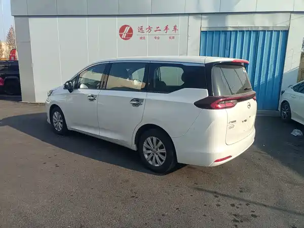 GAC Trumpchi M6 2021