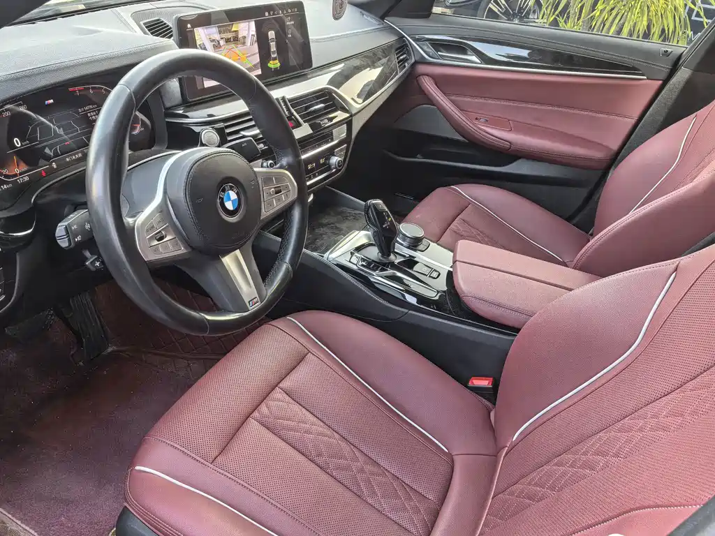 BMW 5 Series 2023