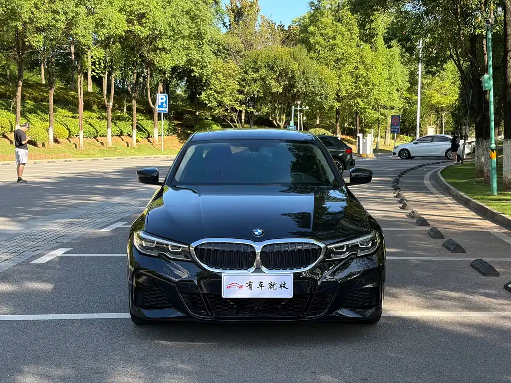 BMW 3 Series 2021
