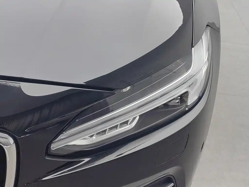 Volvo S90 2017 — фото 7