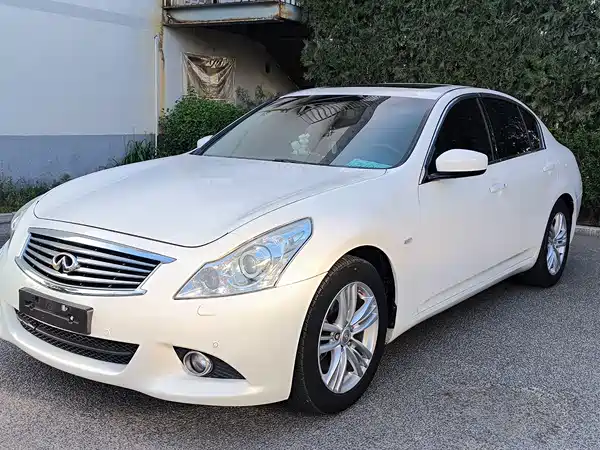 Infiniti G Series 2013