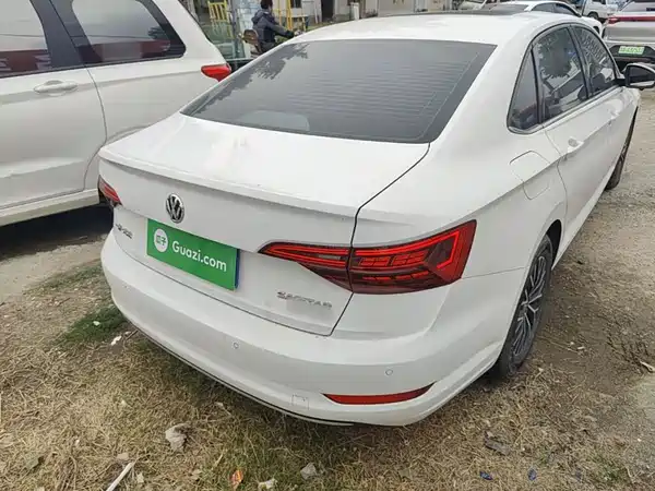 Volkswagen Sagitar 2019