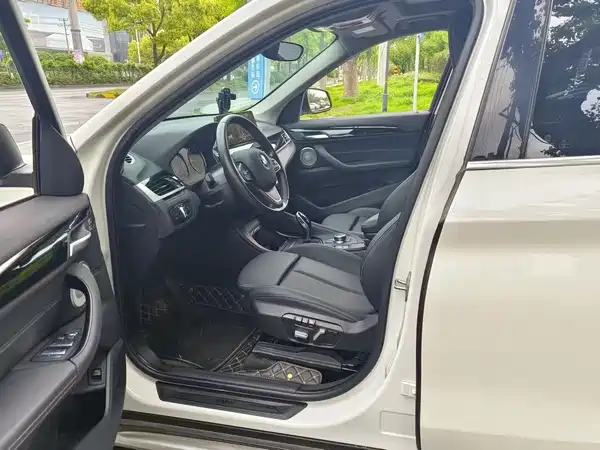 BMW X1 2022