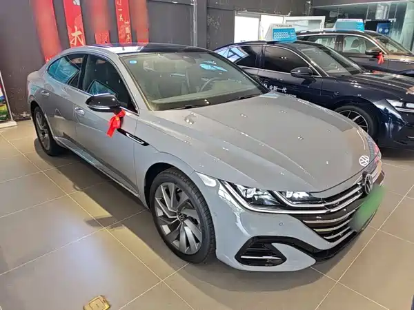 Volkswagen CC 2024