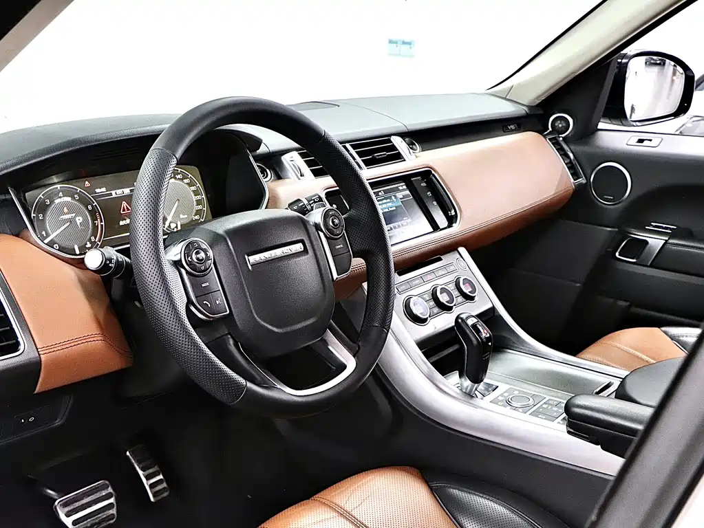 Land Rover Sport 2016 — фото 11