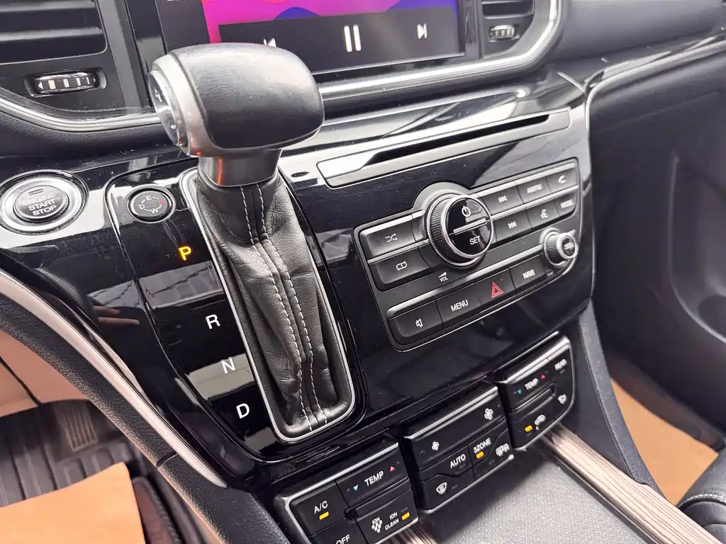 GAC Motor Trumpchi M8 2019 — фото 20