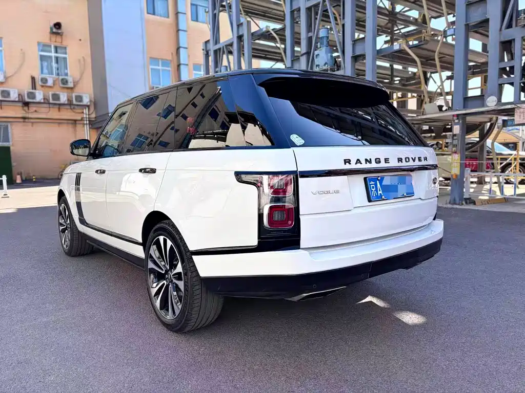 Land Rover Range Rover 2014 — фото 7