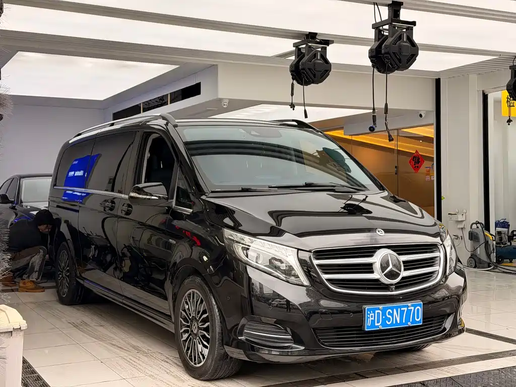 Mercedes-Benz V-Class 2019 — фото 3