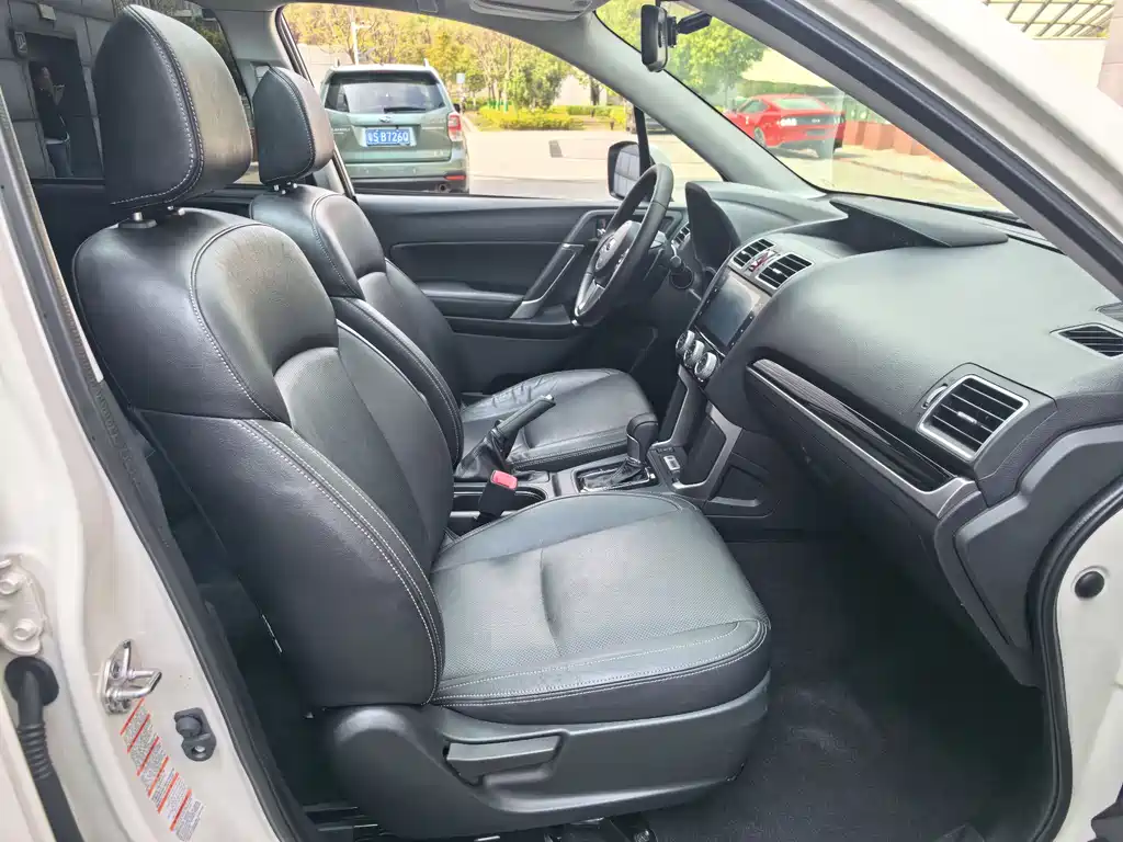 Subaru Forester 2016