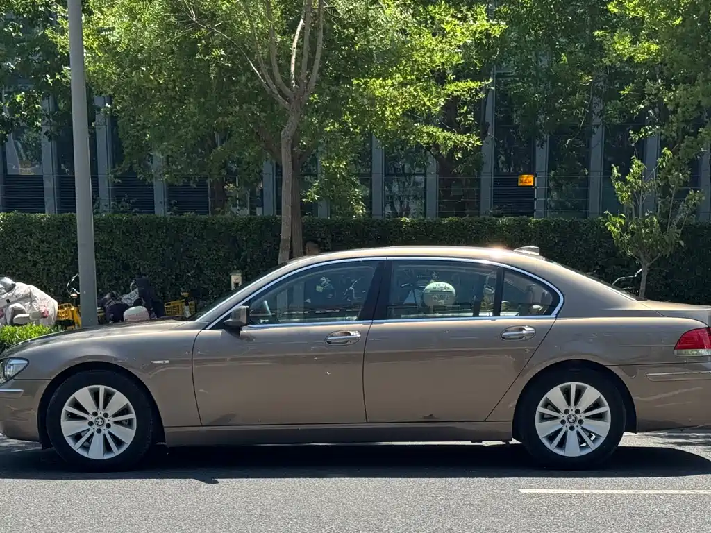 BMW 7 Series 2008 — фото 3