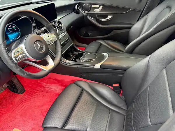 Mercedes-Benz C-Class 2022