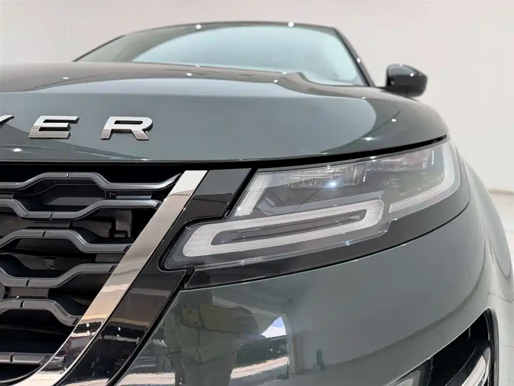 Land Rover Evoque 2021 — фото 2