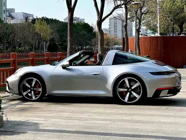 Porsche 911 2022