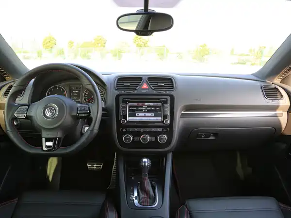 Volkswagen Scirocco 2014