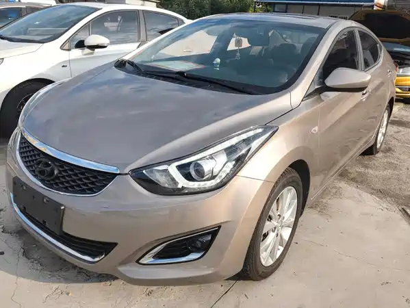 Hyundai Elantra Langdong 2016