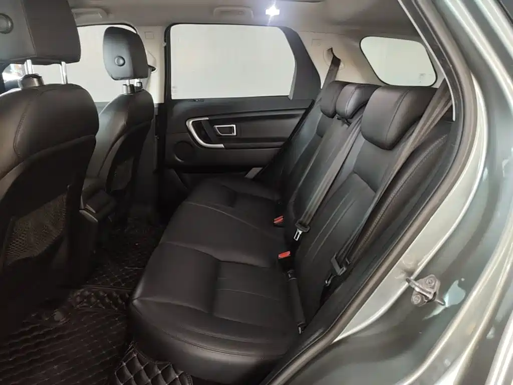 Land Rover Discovery Sport 2018 — фото 17