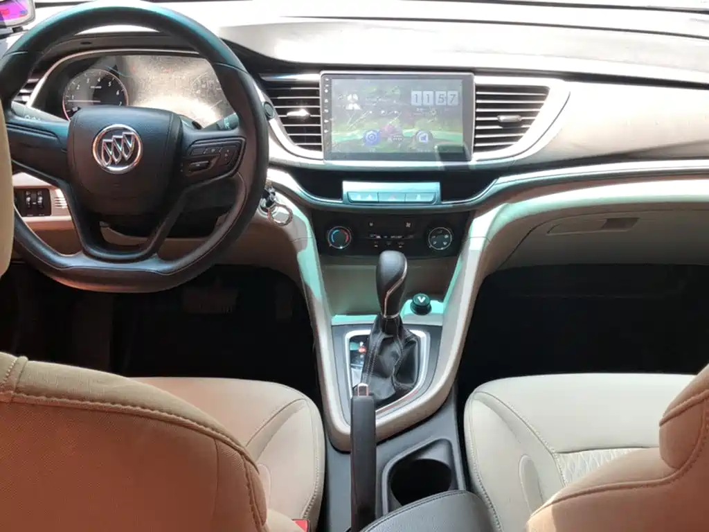 Buick Excelle 2017 — фото 12