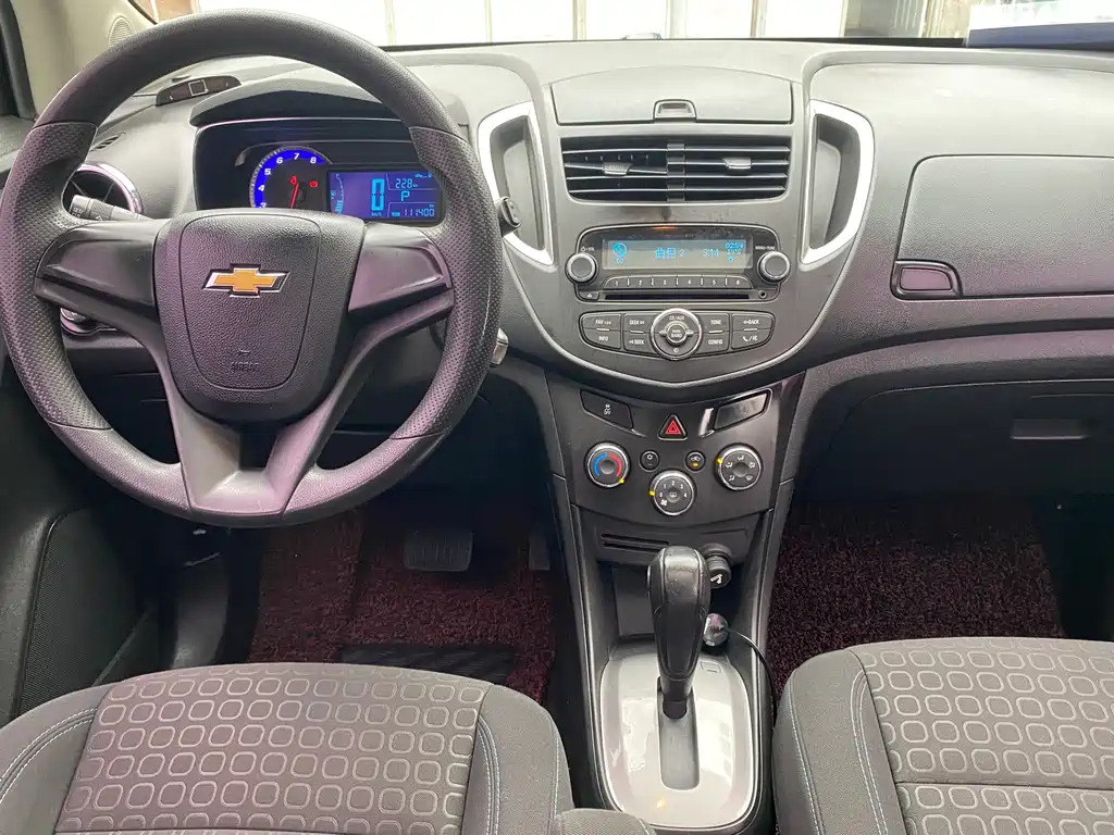 Chevrolet Trax 2015 — фото 5