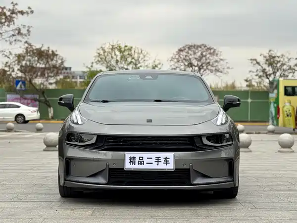 Lynk & Co 03 2022