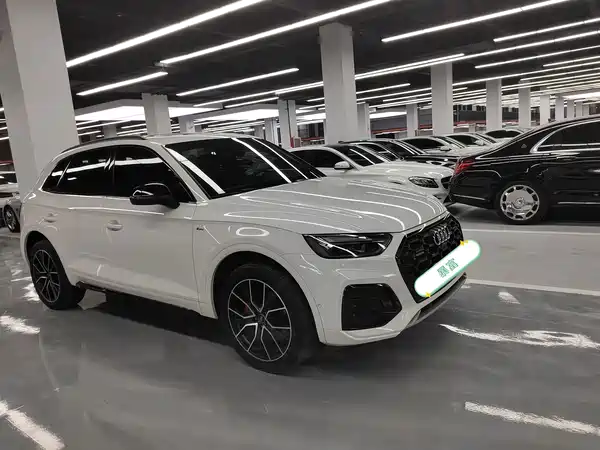 Audi Q5L 2024