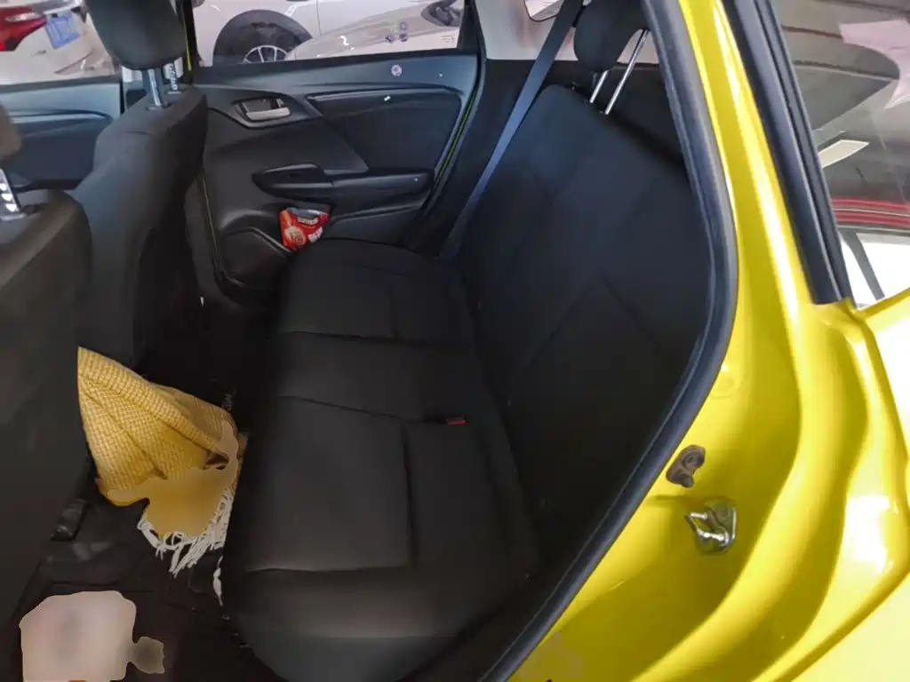 Honda Fit 2015 — фото 17