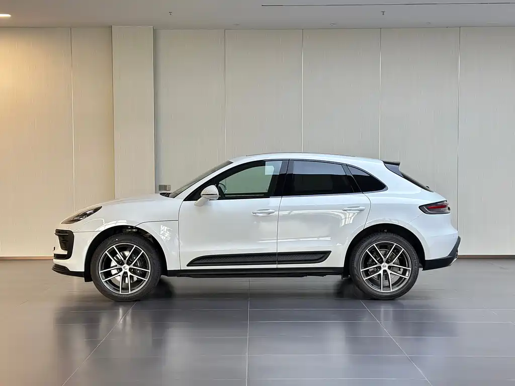 Porsche Macan 2026 — фото 7