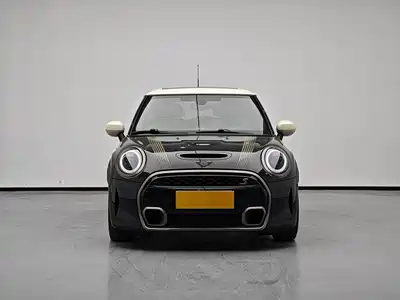 MINI MINI 2022