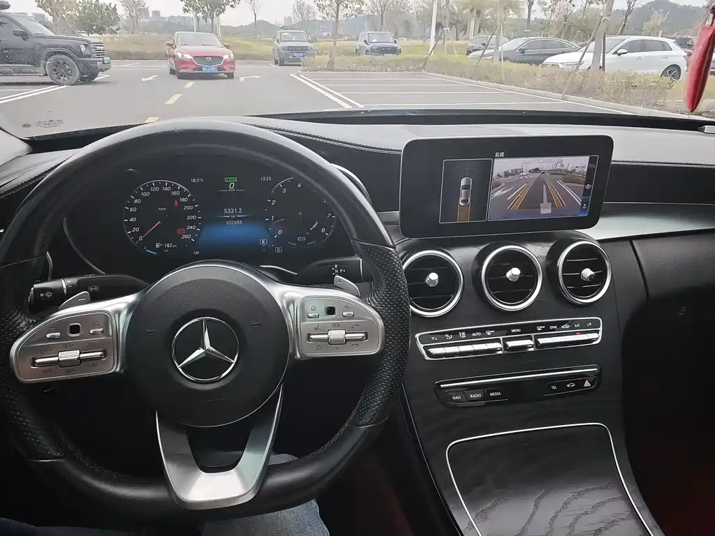 Mercedes-Benz C-Class 2019 — фото 29