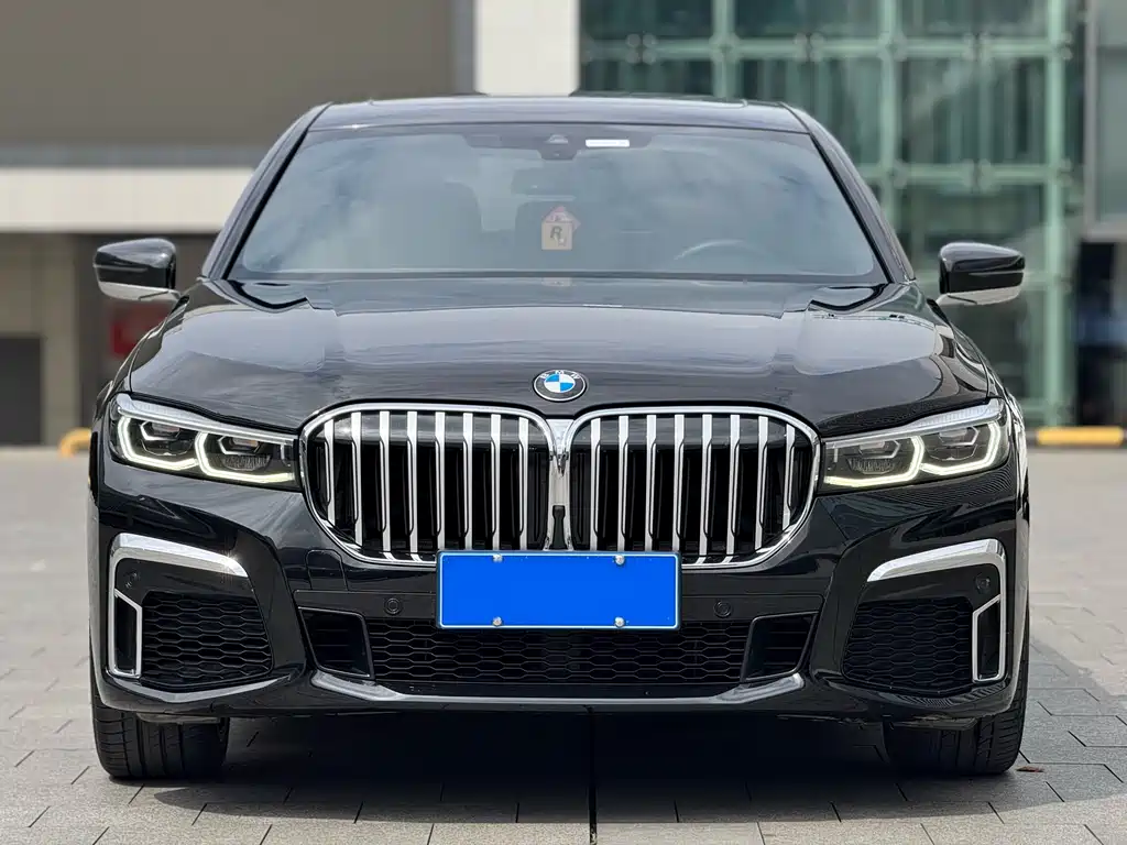 BMW 7 Series 2020 — фото 2