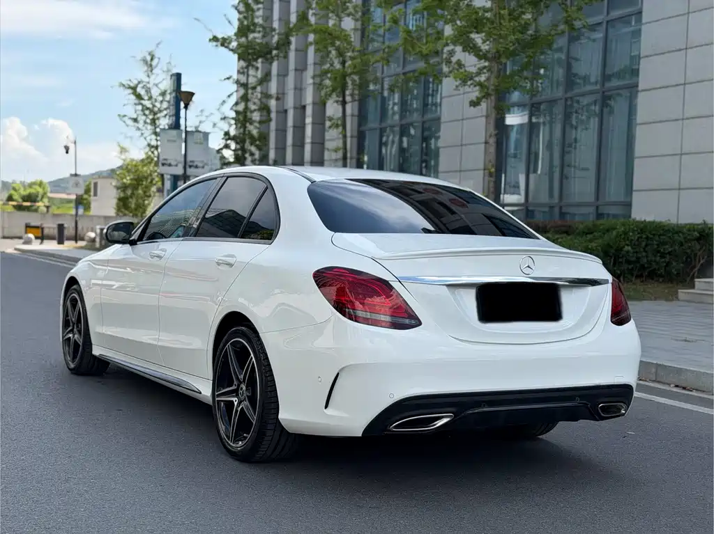 Mercedes-Benz C-Class 2020 — фото 13