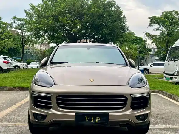 Porsche Cayenne 2016