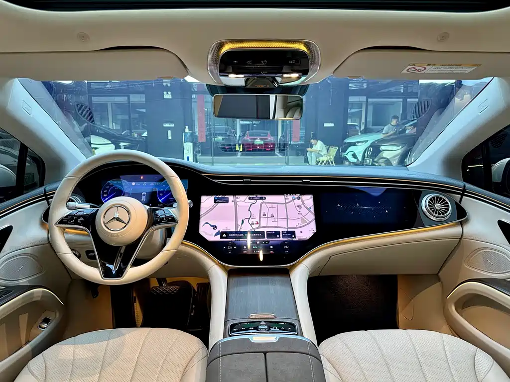 Mercedes-Benz EQS 2022 — фото 13