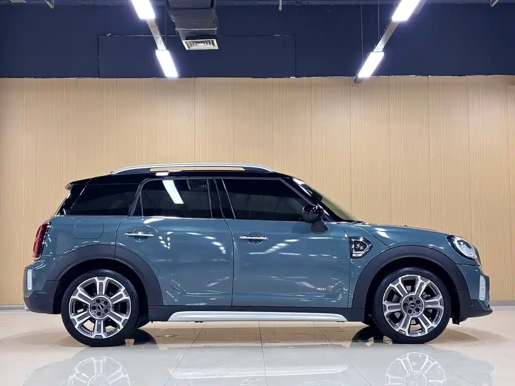 MINI Countryman 2020 — фото 9