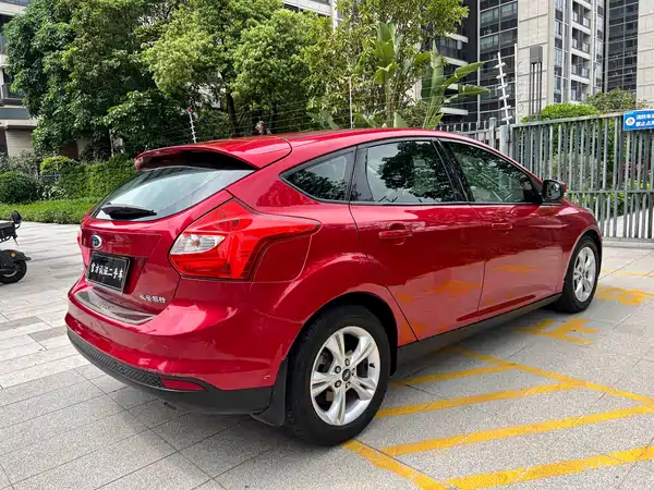 Ford Focus 2014