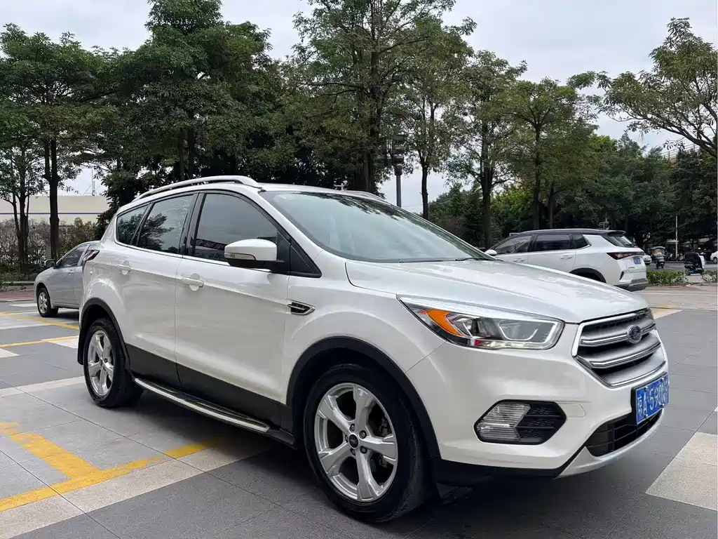 Ford Kuga 2018 — фото 4