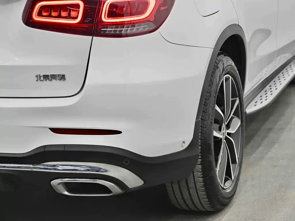 Mercedes-Benz GLC 2020 — фото 34
