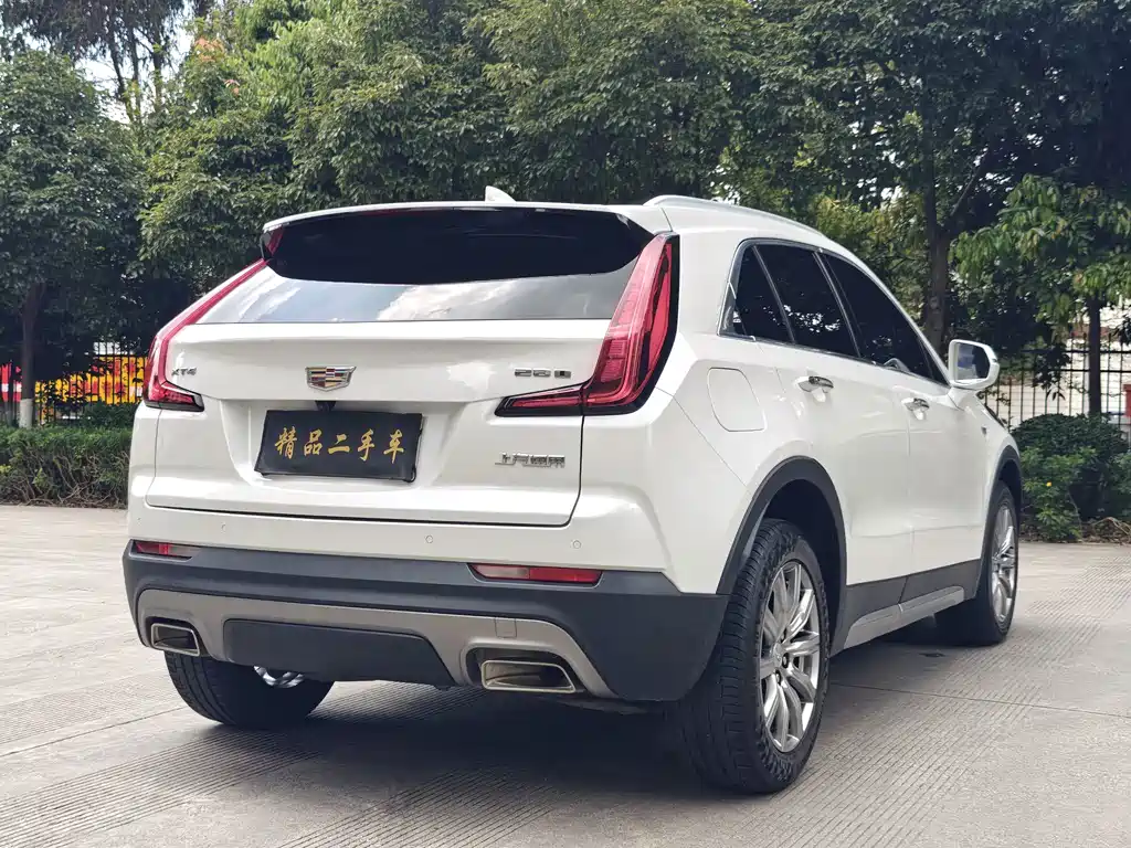 Cadillac XT4 2020 — фото 14