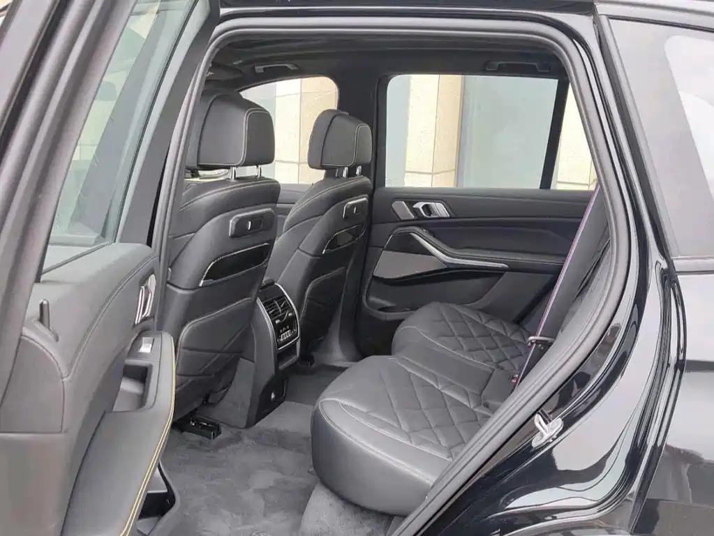 BMW X5 2025 — фото 12