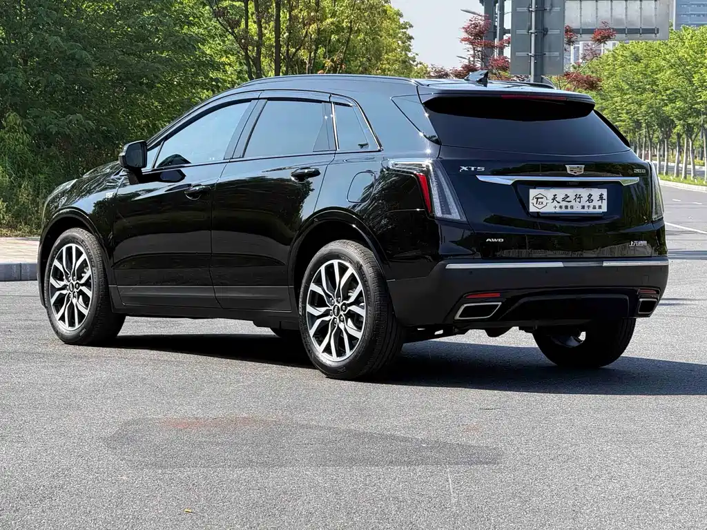 Cadillac XT5 2024 — фото 19