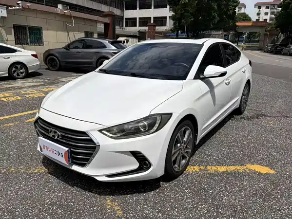 Hyundai Celesta 2017