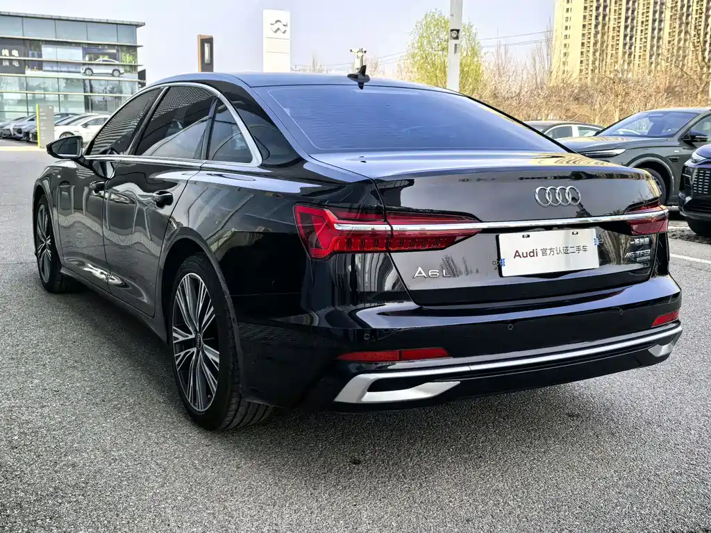 Audi A6L 2025 — фото 14