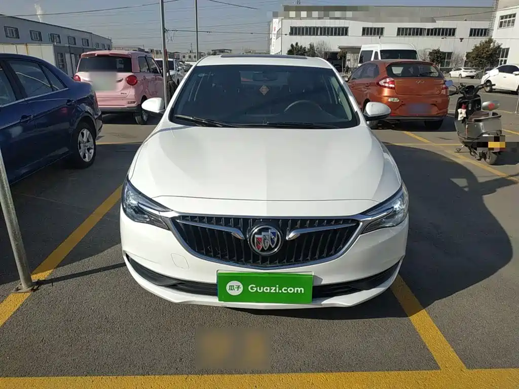 Buick Excelle 2023 — фото 19